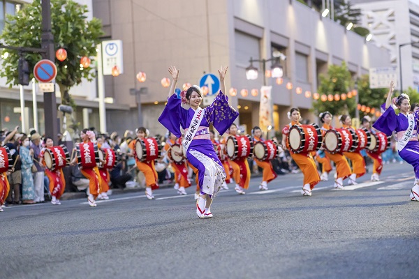 盛岡さんさ踊りの写真