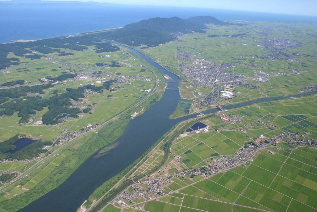 信濃川（大河津分水）の写真