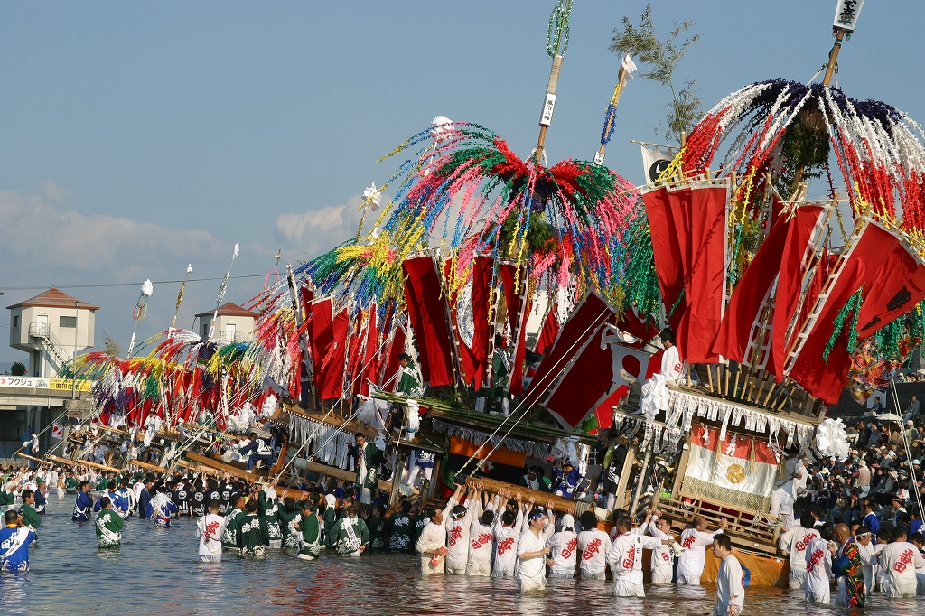 風治八幡宮 川渡り神幸祭の写真