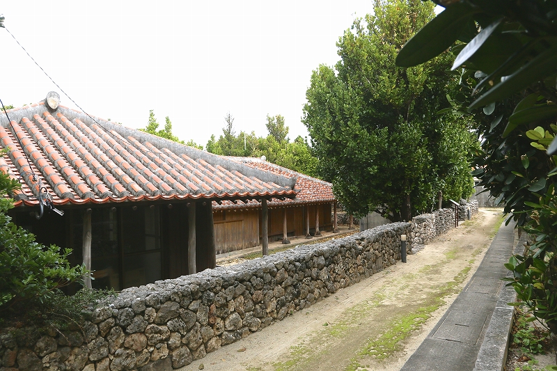 渡名喜島の町並み（渡名喜島）の写真