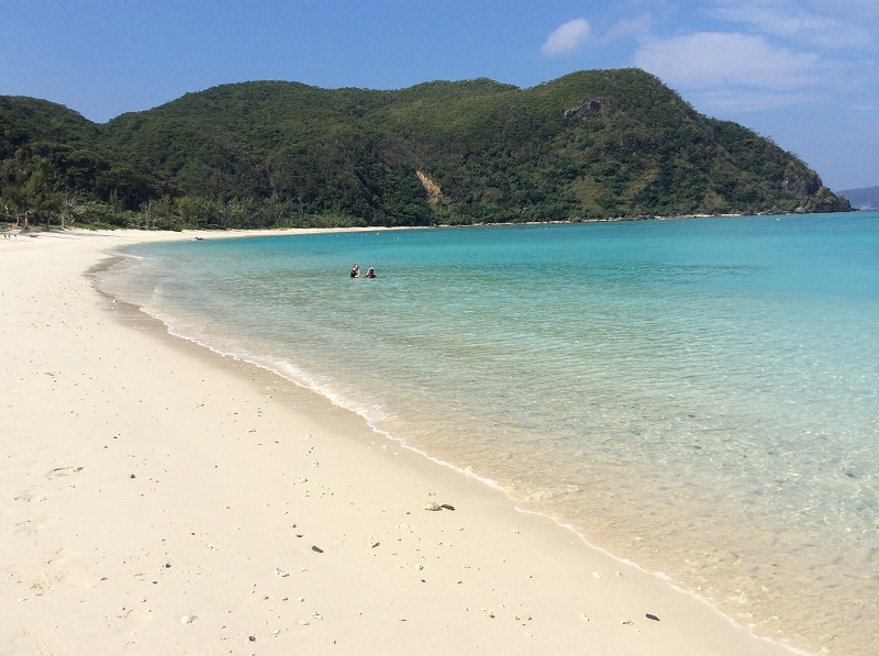 渡嘉志久ビーチ（渡嘉敷島）の写真