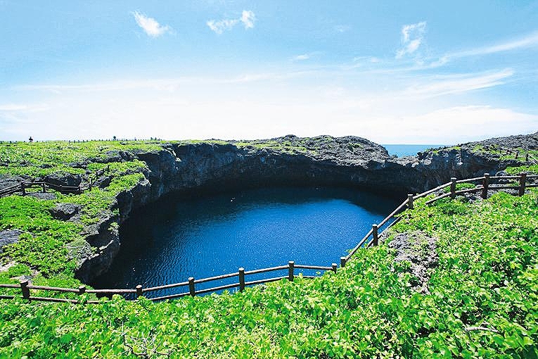 通り池（下地島）の写真